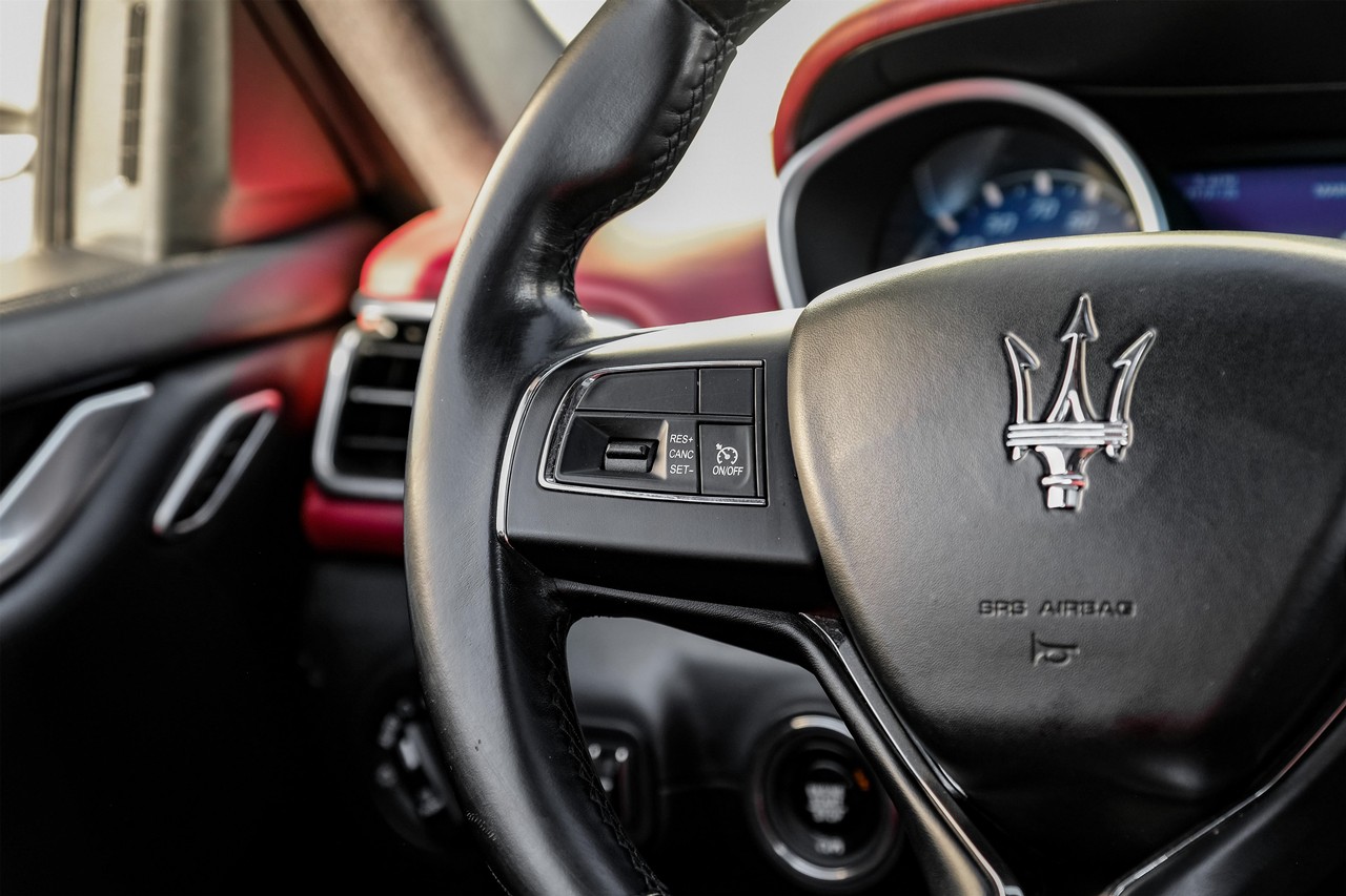 Maserati Ghibli Vehicle Main Gallery Image 18