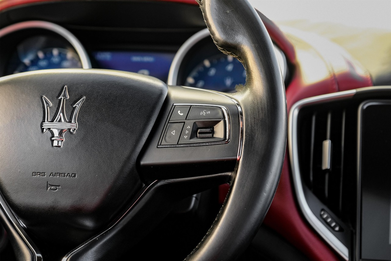 Maserati Ghibli Vehicle Main Gallery Image 19