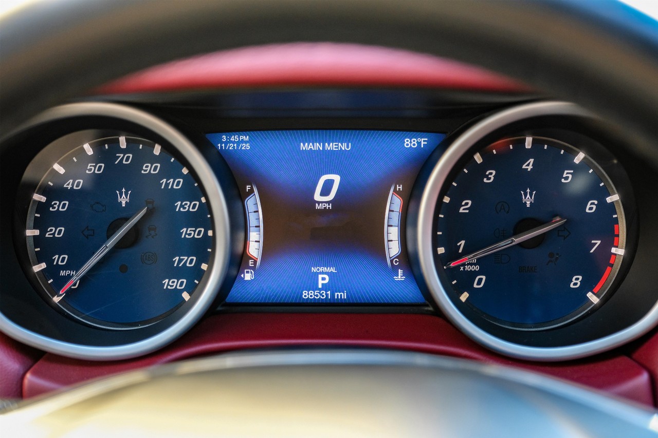 Maserati Ghibli Vehicle Main Gallery Image 20