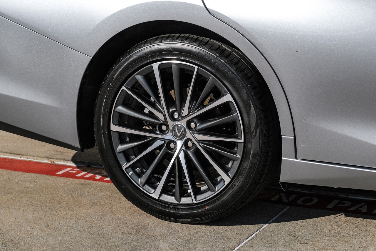 Lexus ES 350 Vehicle Main Gallery Image 52