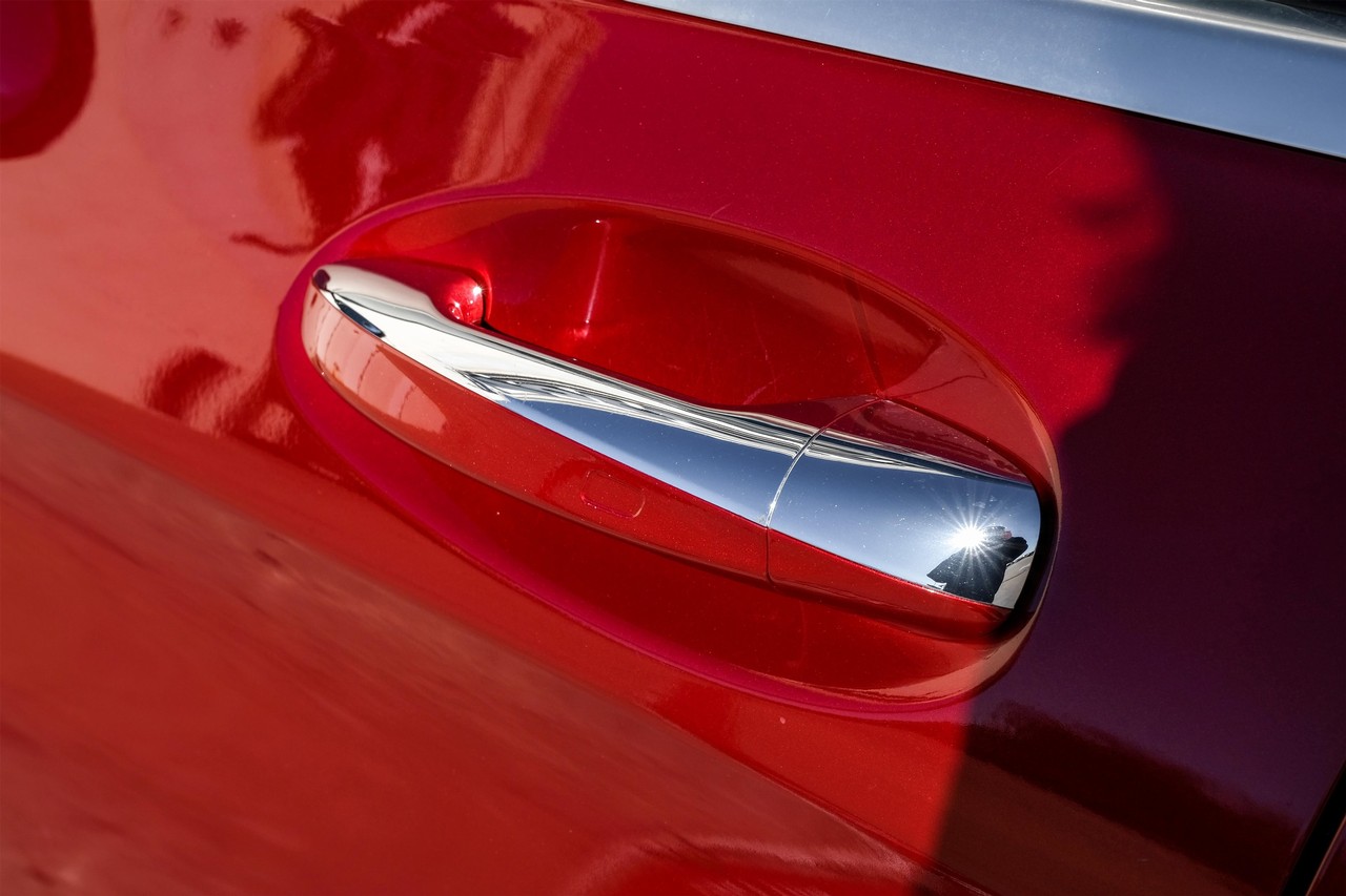 Mercedes-Benz GLC Vehicle Main Gallery Image 39