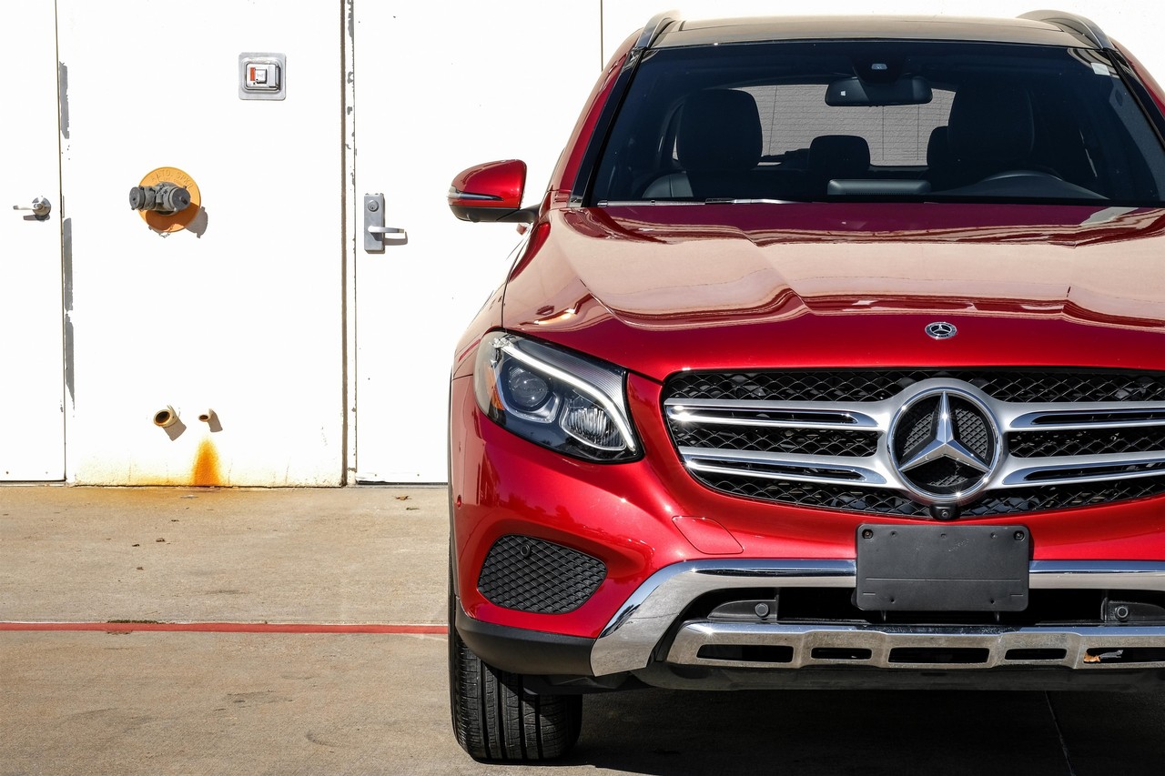 Mercedes-Benz GLC Vehicle Main Gallery Image 45