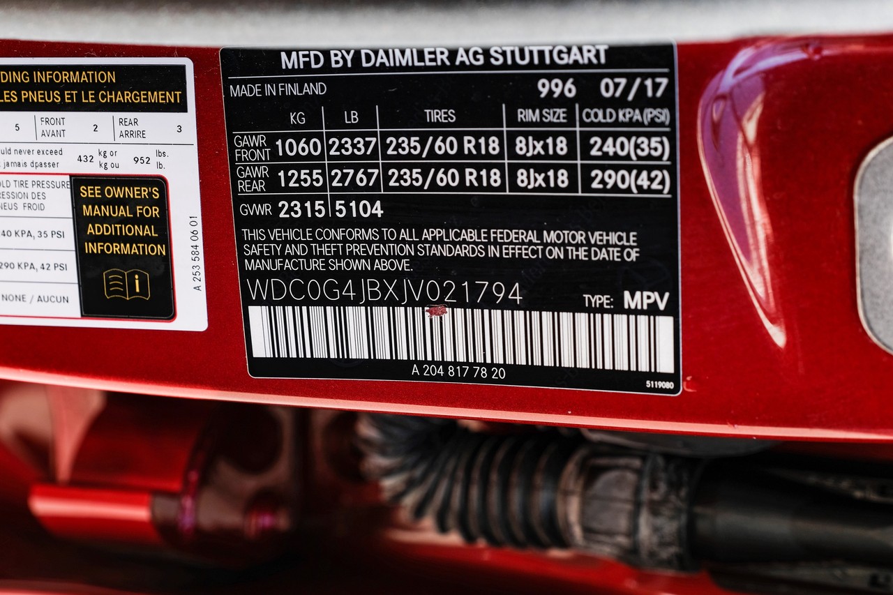 Mercedes-Benz GLC Vehicle Main Gallery Image 54