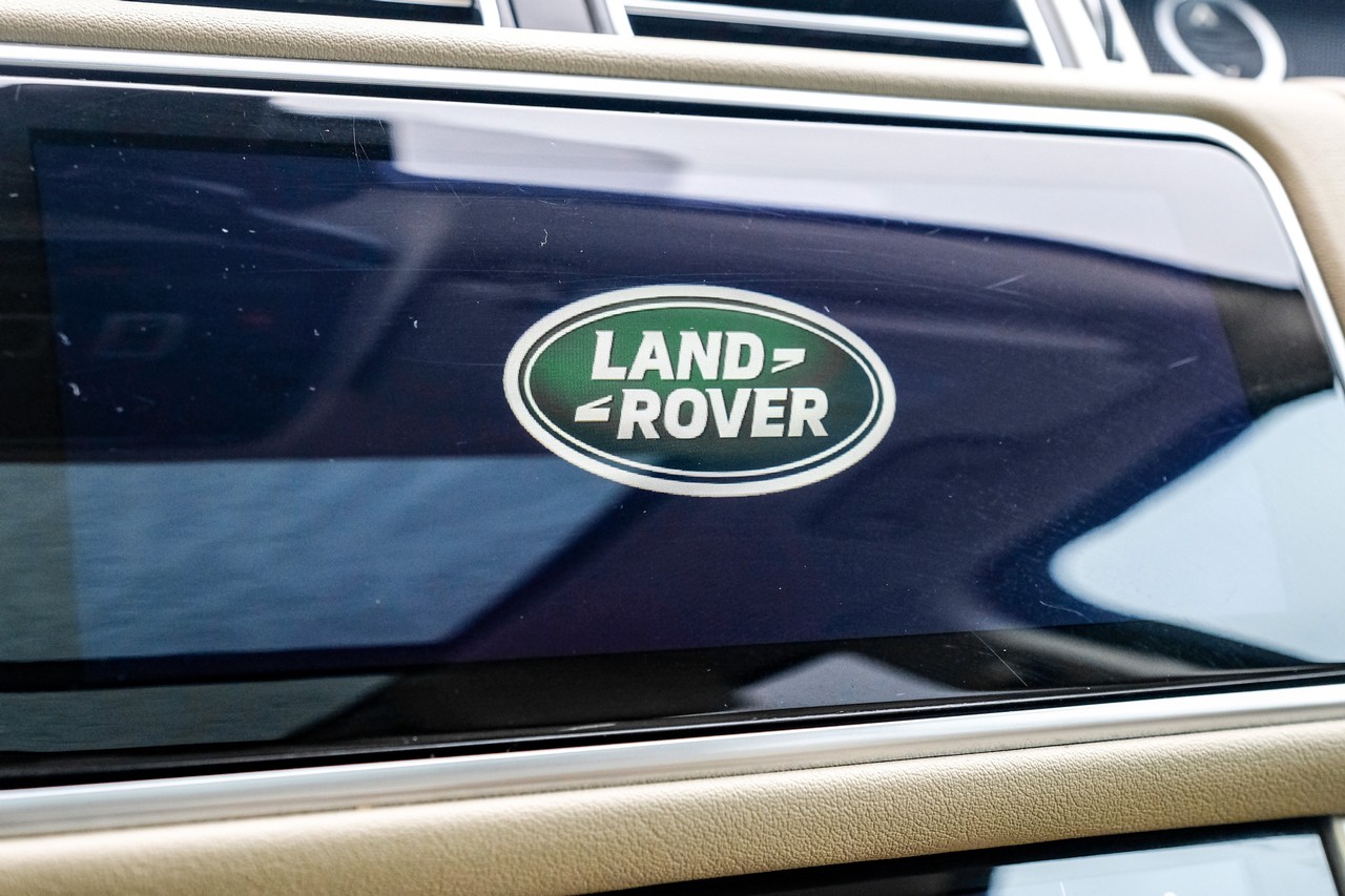 Land Rover Range Rover Vehicle Main Gallery Image 35