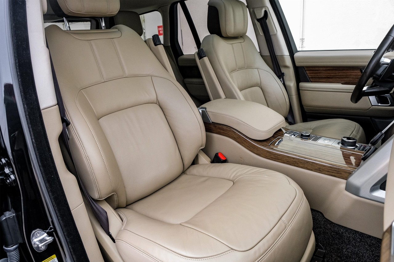 Land Rover Range Rover Vehicle Main Gallery Image 38