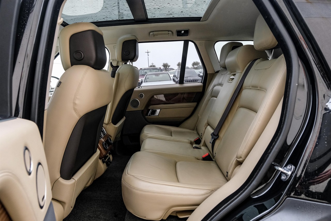 Land Rover Range Rover Vehicle Main Gallery Image 42