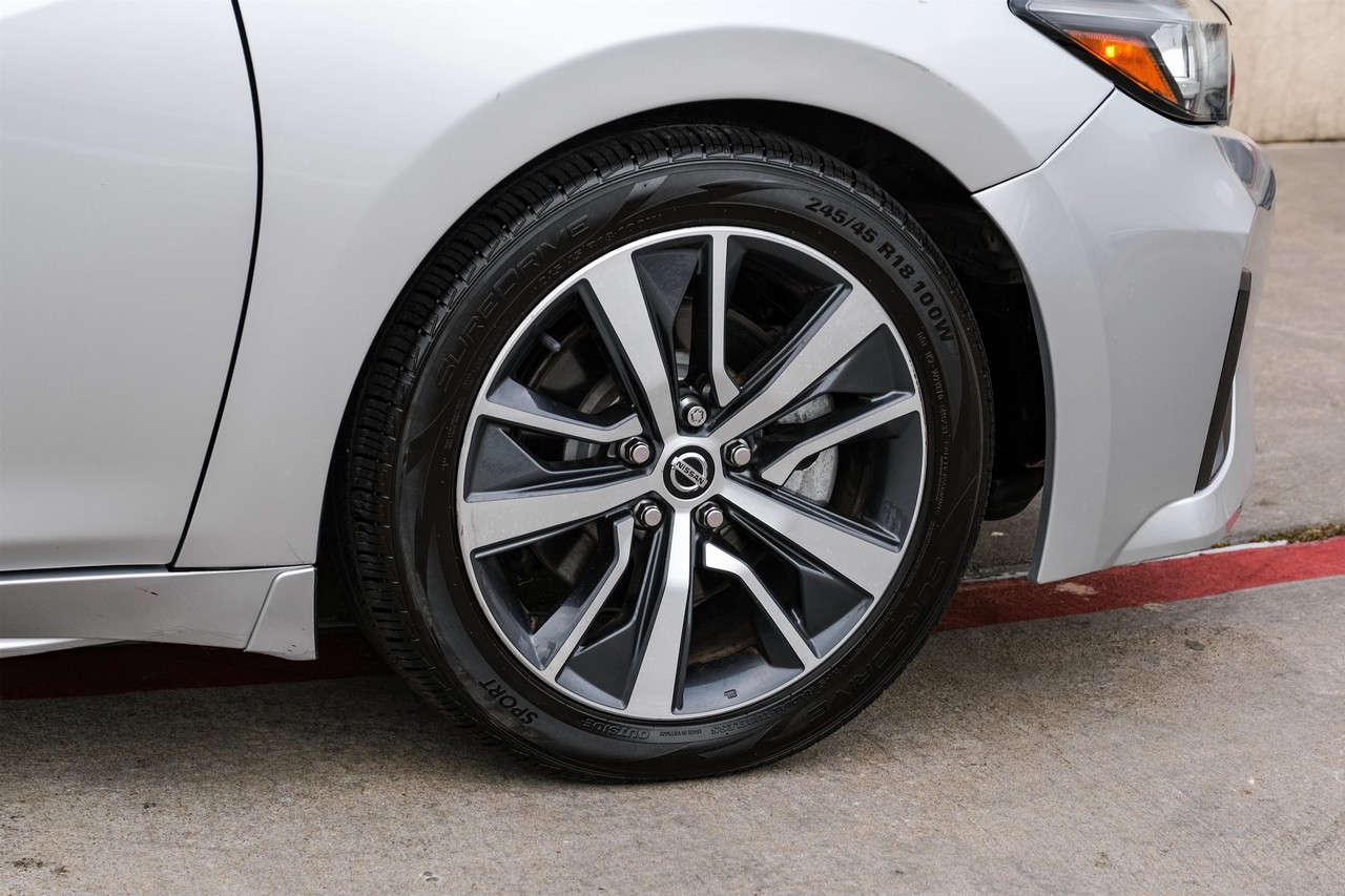 Nissan Maxima Vehicle Main Gallery Image 48