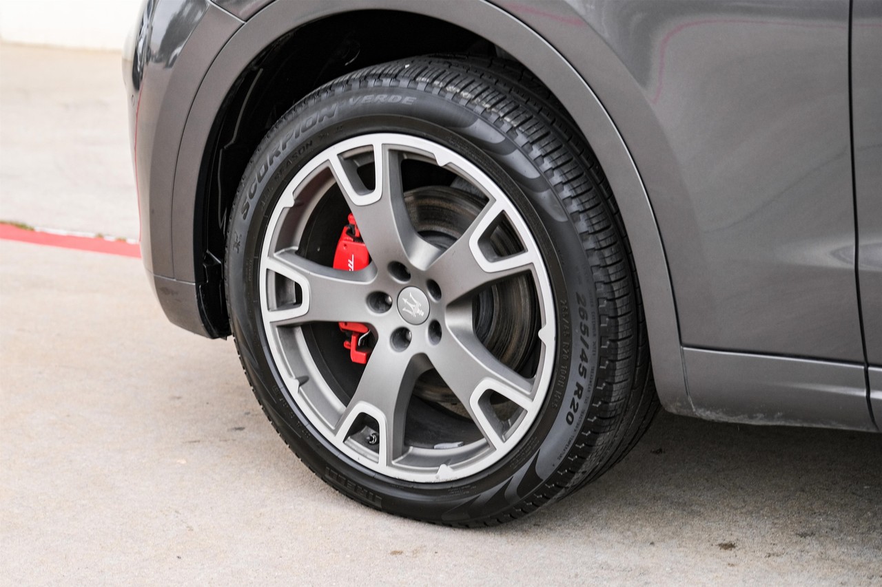 Maserati Levante Vehicle Main Gallery Image 54