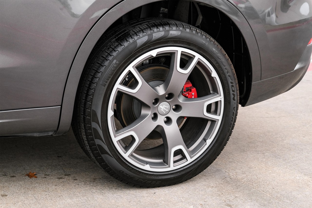 Maserati Levante Vehicle Main Gallery Image 55