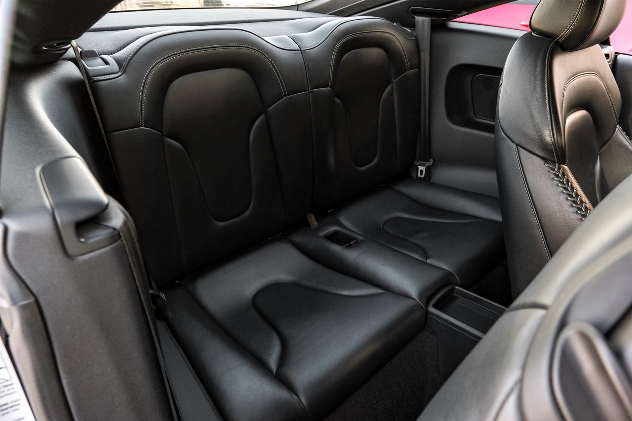 Audi TTS Vehicle Main Gallery Image 37