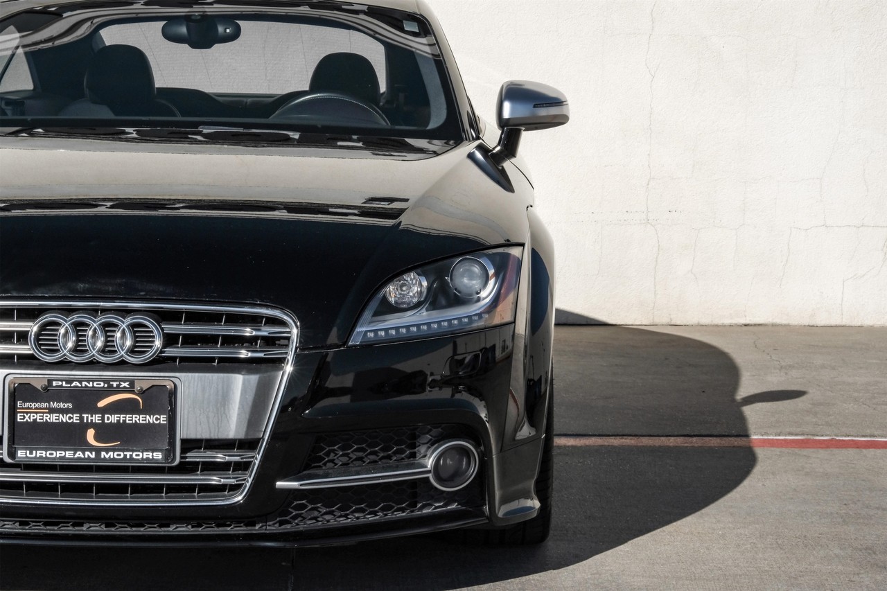 Audi TTS Vehicle Main Gallery Image 45