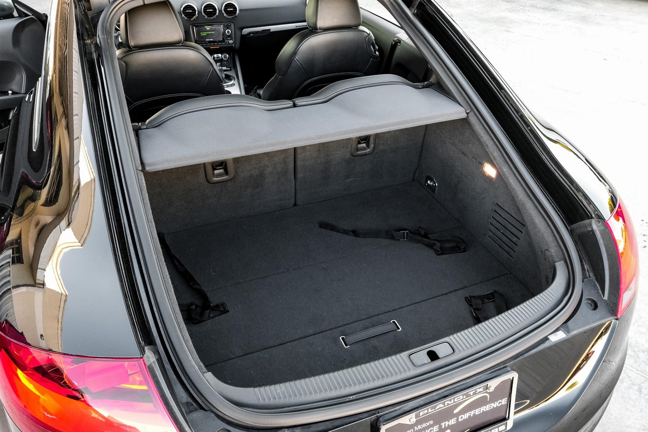 Audi TTS Vehicle Main Gallery Image 49