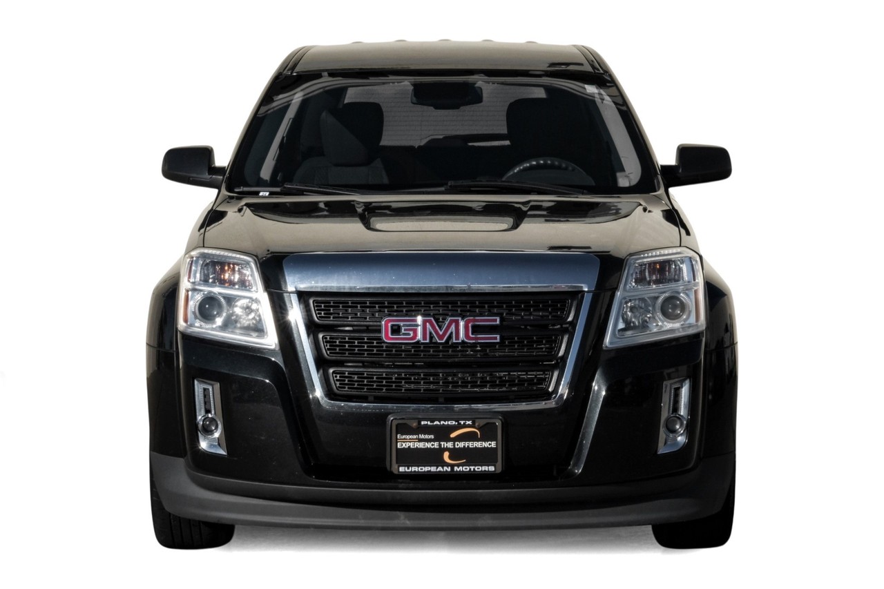 GMC Terrain Vehicle Main Gallery Image 05