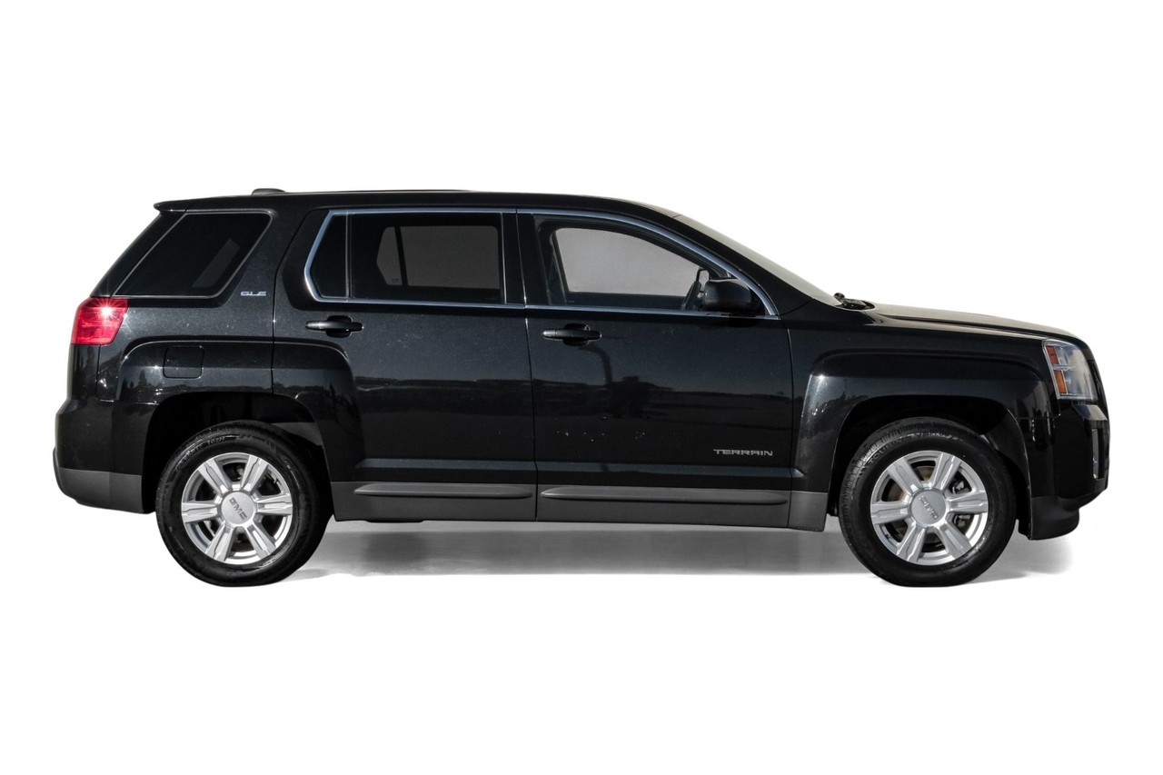 GMC Terrain Vehicle Main Gallery Image 07