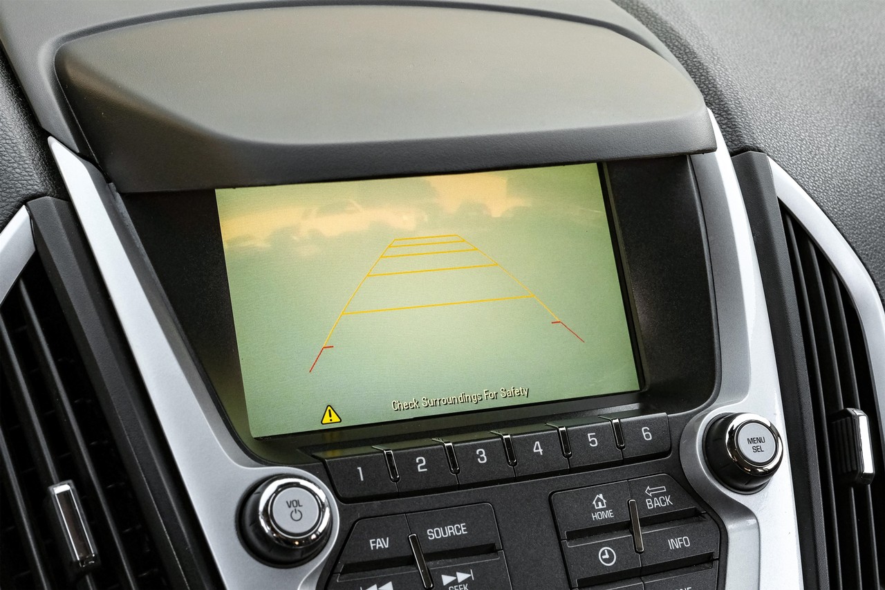 GMC Terrain Vehicle Main Gallery Image 21