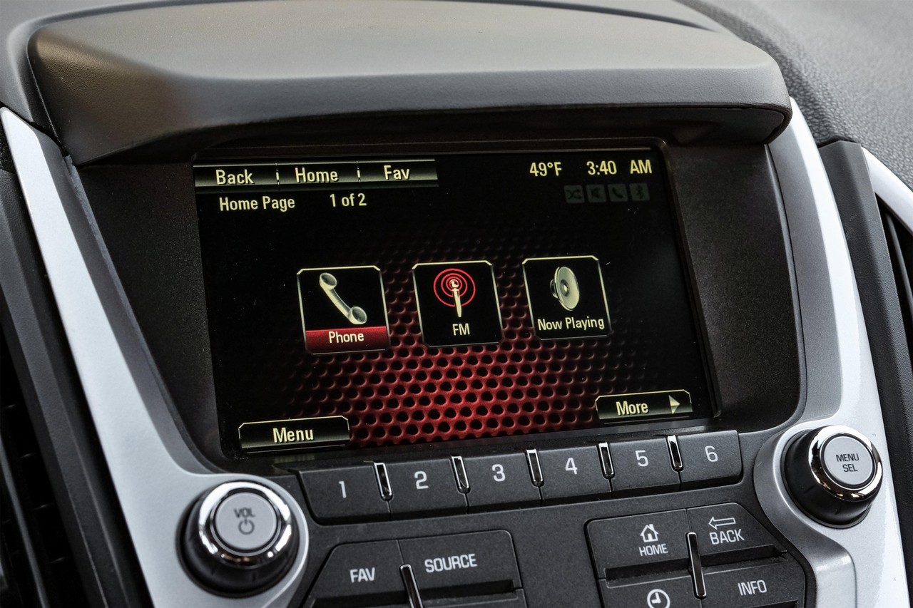 GMC Terrain Vehicle Main Gallery Image 29