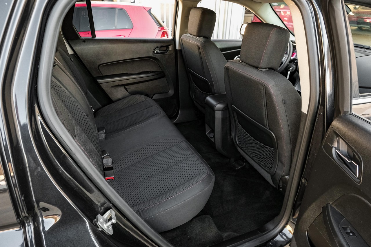 GMC Terrain Vehicle Main Gallery Image 36