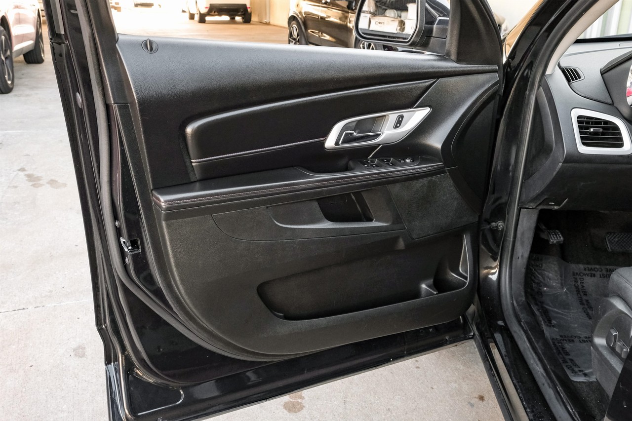 GMC Terrain Vehicle Main Gallery Image 42