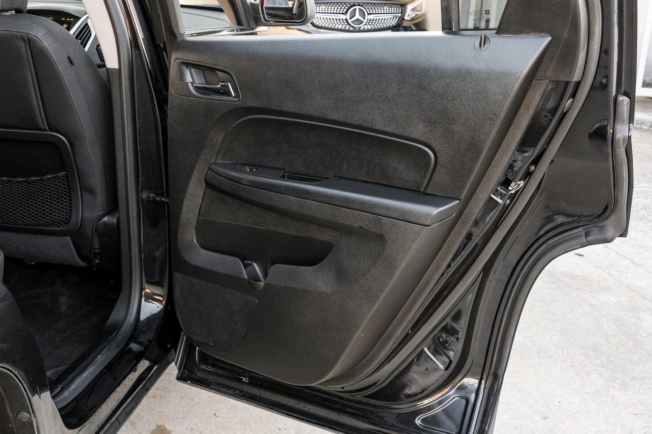 GMC Terrain Vehicle Main Gallery Image 47