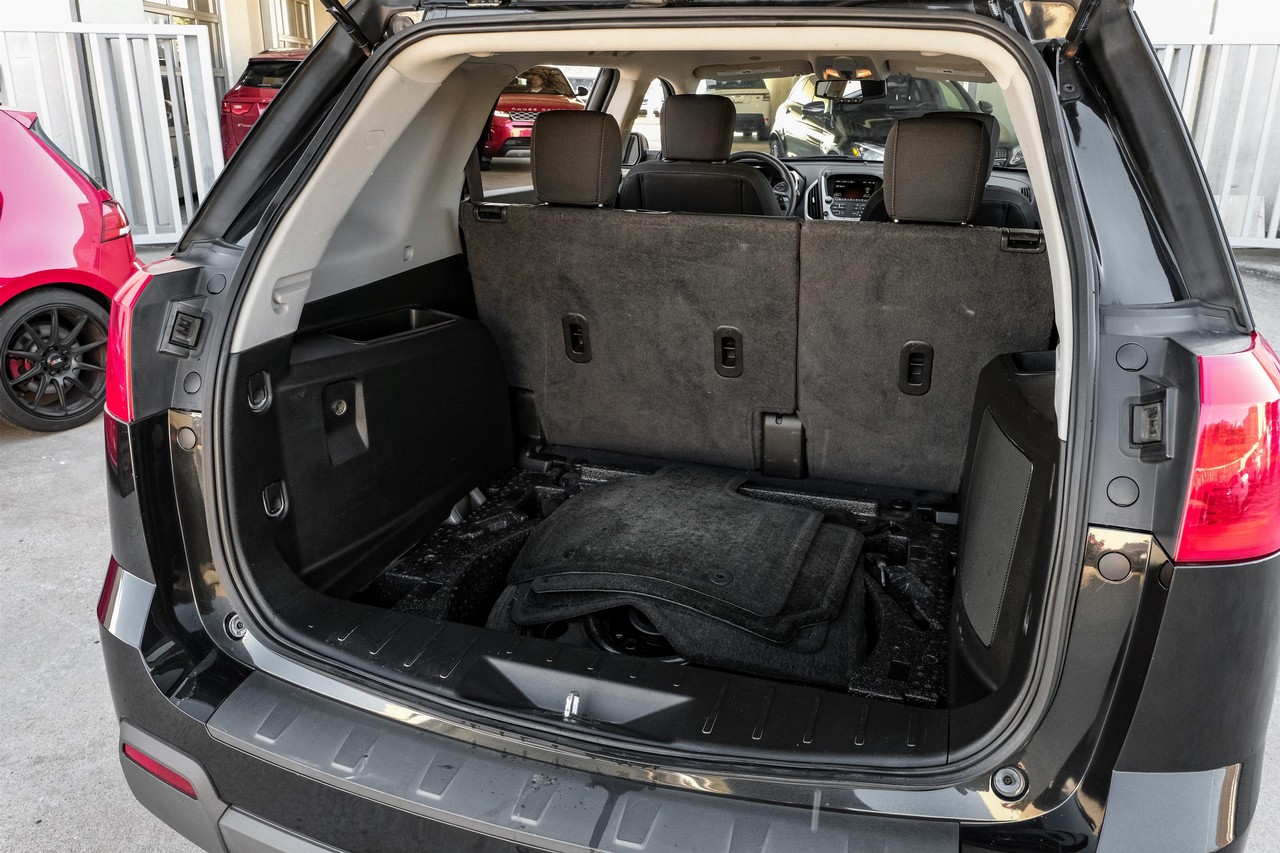 GMC Terrain Vehicle Main Gallery Image 51