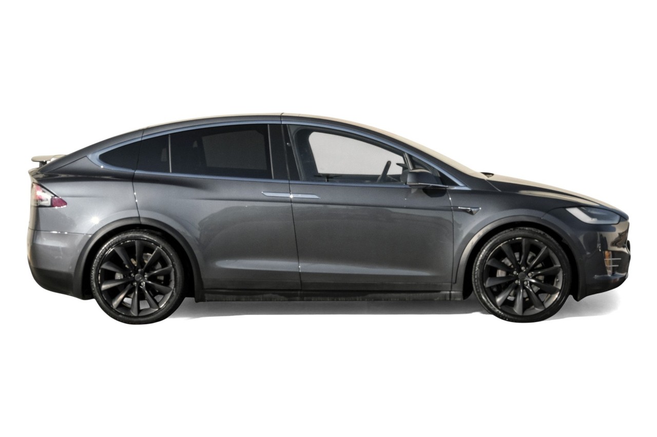 Tesla Model X Vehicle Main Gallery Image 08