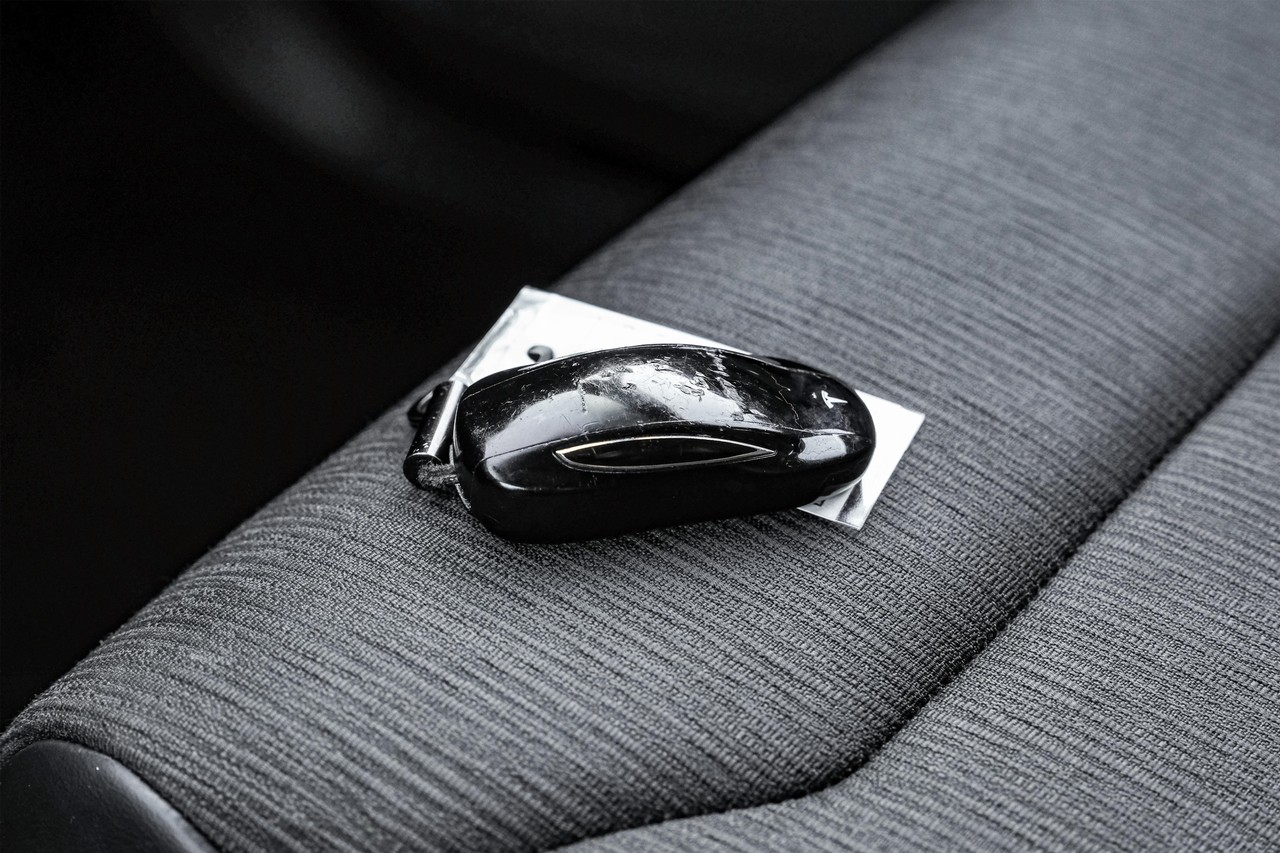 Tesla Model X Vehicle Main Gallery Image 66