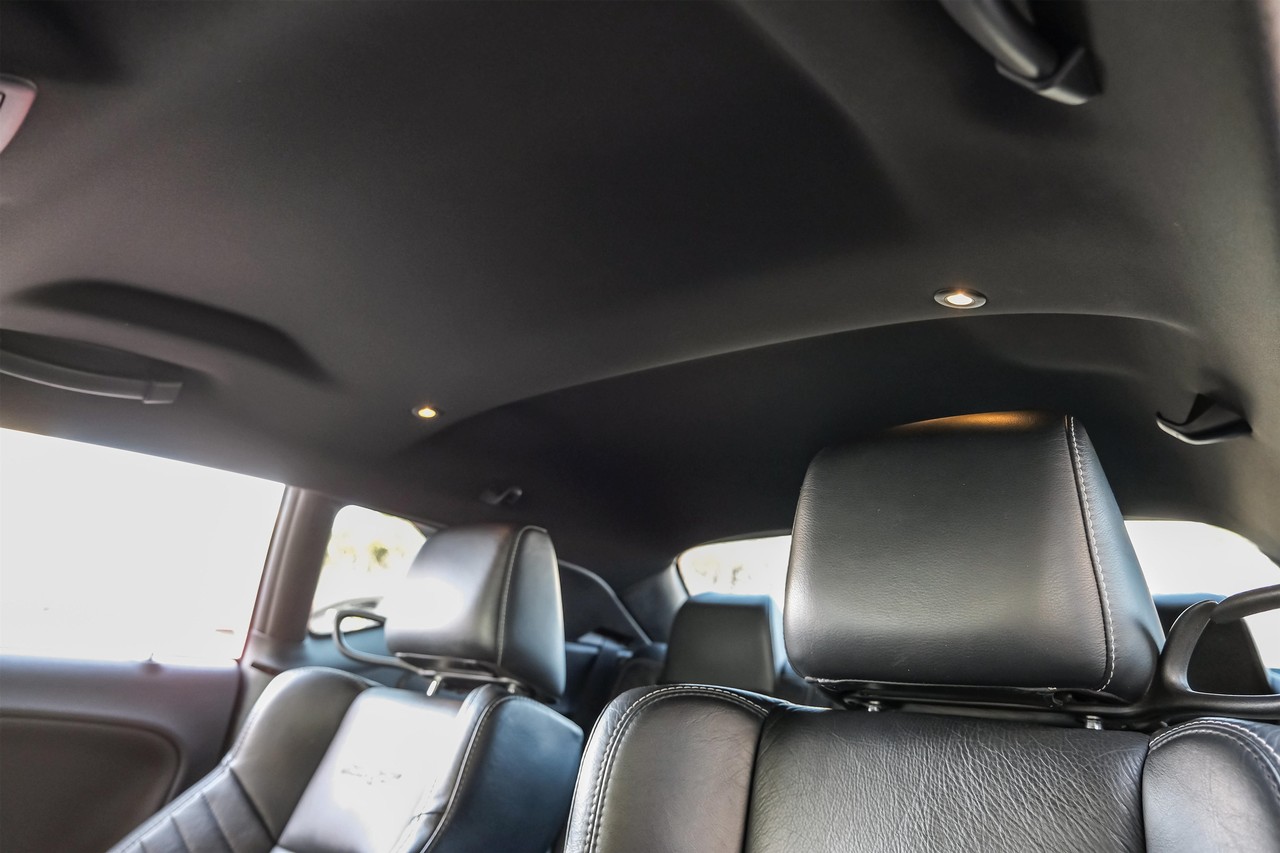 Dodge Challenger Vehicle Main Gallery Image 33