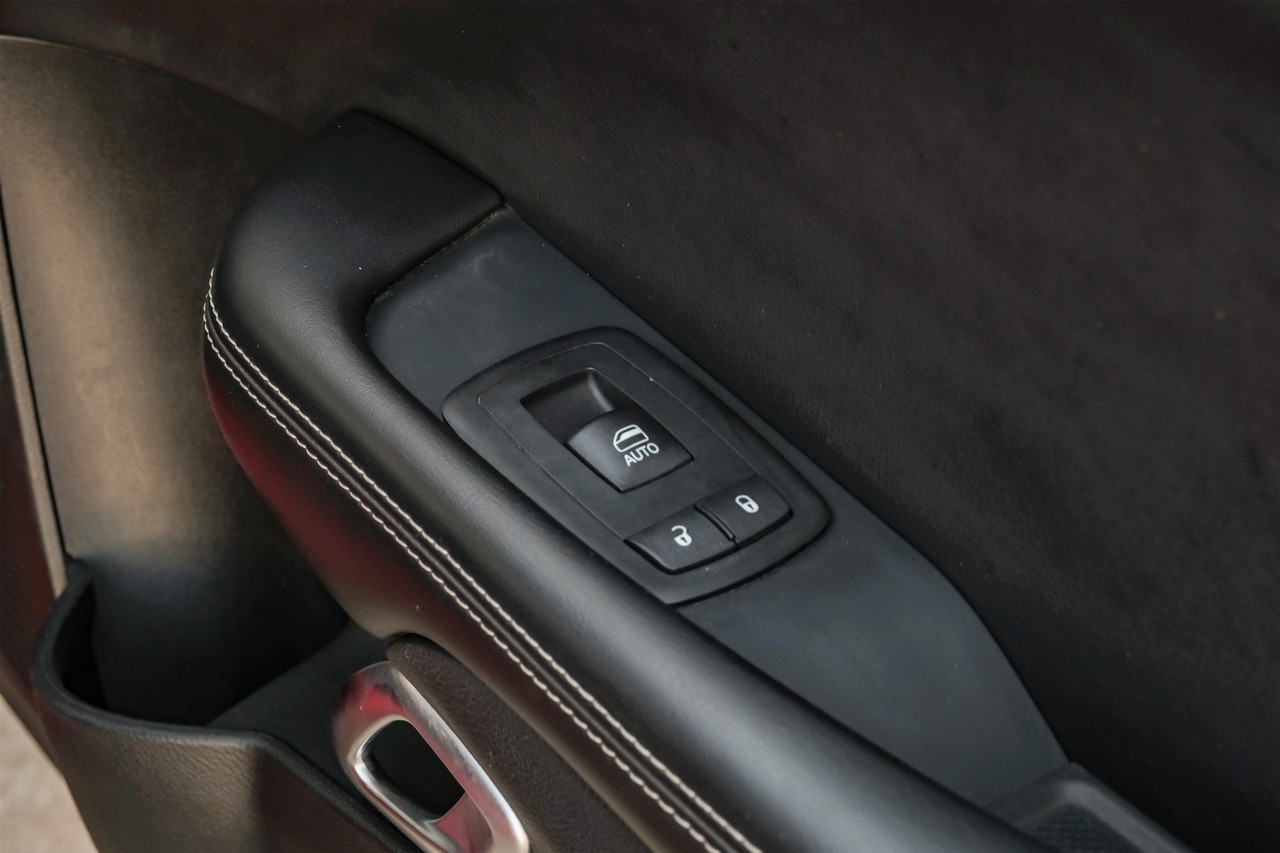 Dodge Challenger Vehicle Main Gallery Image 42