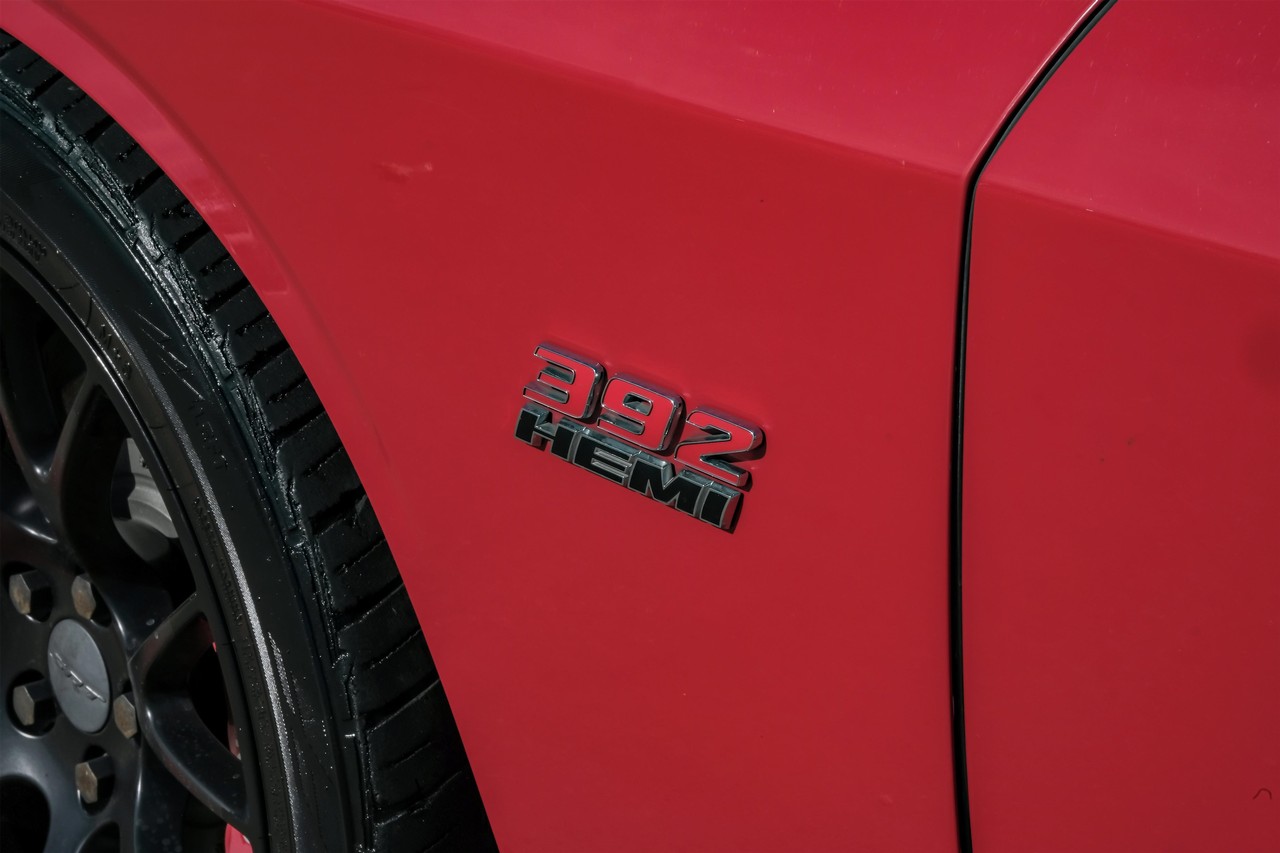 Dodge Challenger Vehicle Main Gallery Image 45