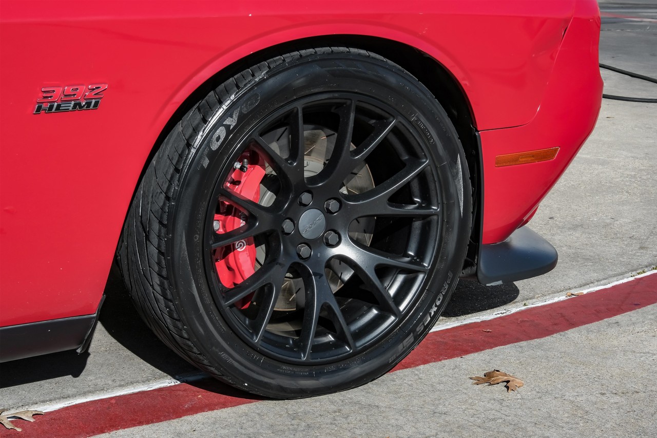 Dodge Challenger Vehicle Main Gallery Image 49