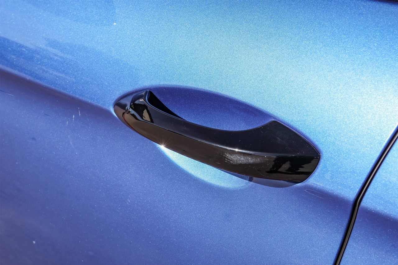 Porsche Panamera Vehicle Main Gallery Image 55