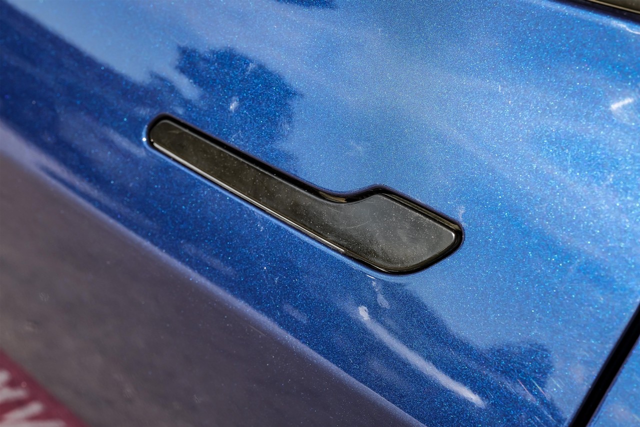 Tesla Model 3 Vehicle Main Gallery Image 46