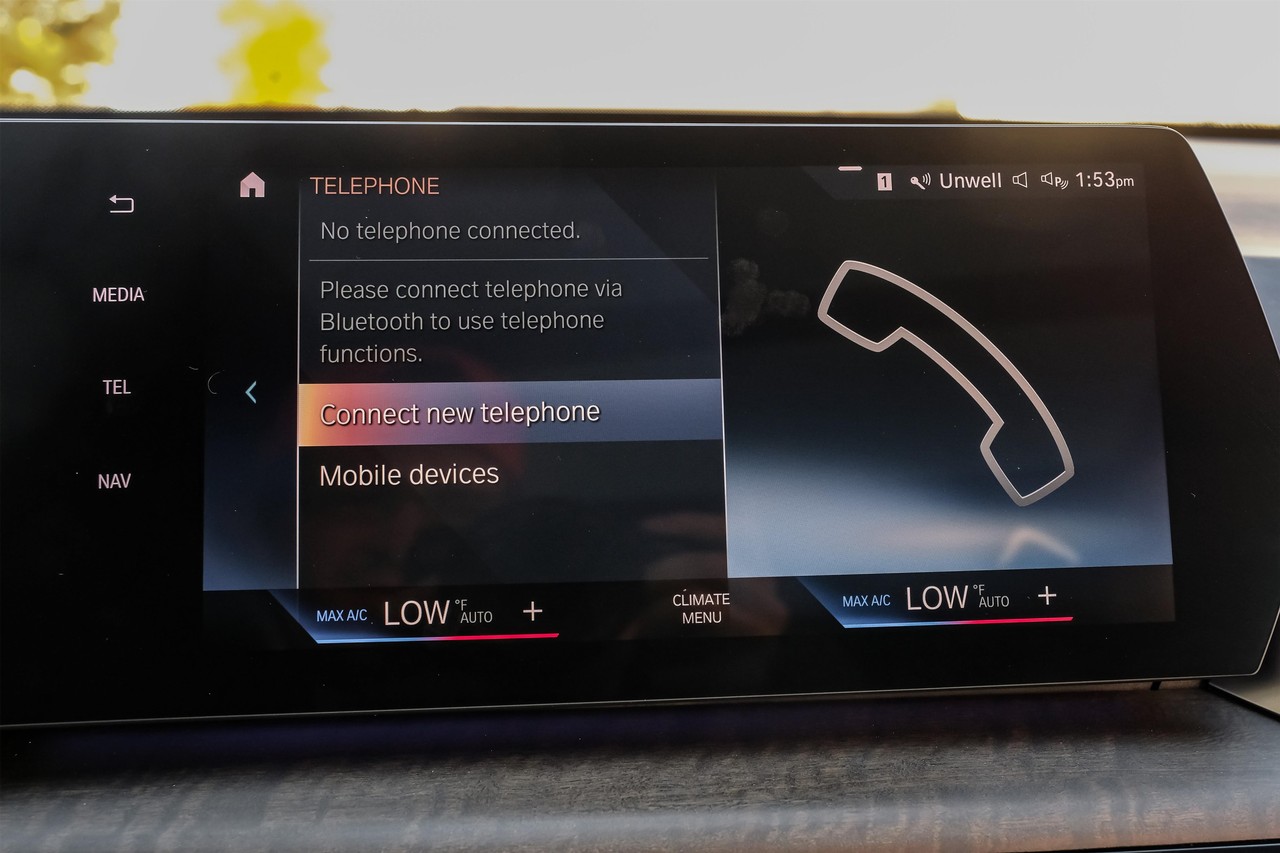 BMW X1 Vehicle Main Gallery Image 33