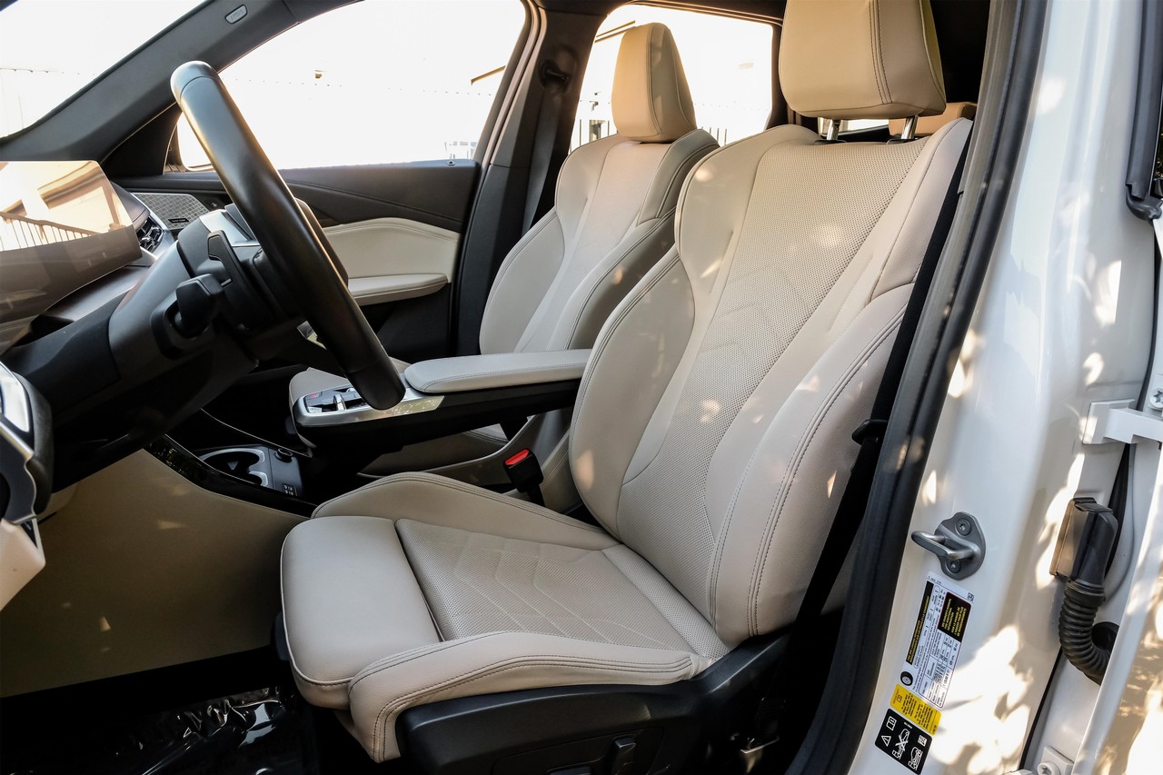 BMW X1 Vehicle Main Gallery Image 36