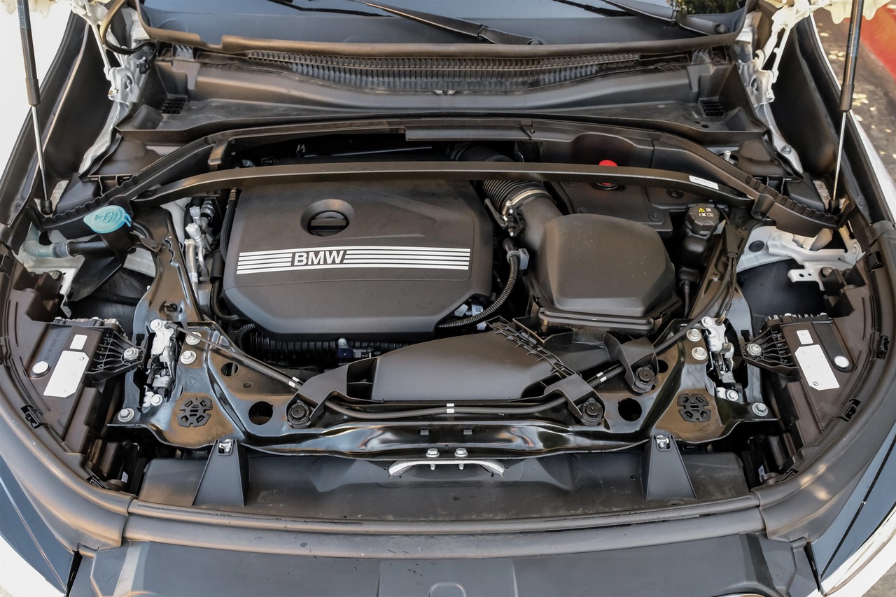 BMW X1 Vehicle Main Gallery Image 57