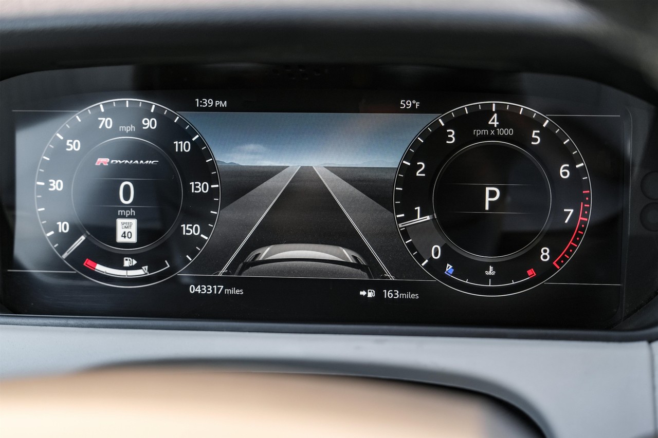 Land Rover Range Rover Velar Vehicle Main Gallery Image 19