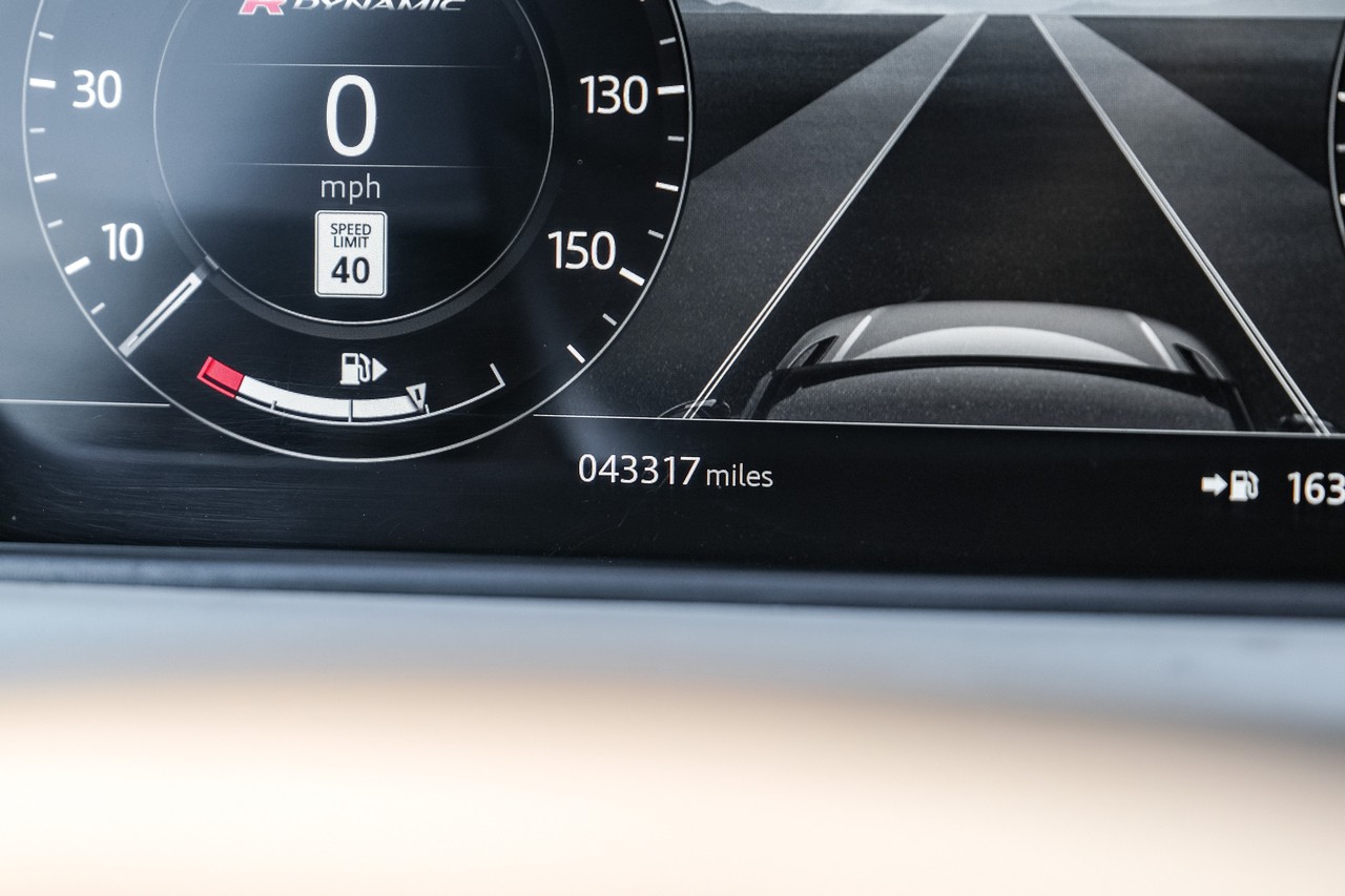 Land Rover Range Rover Velar Vehicle Main Gallery Image 20