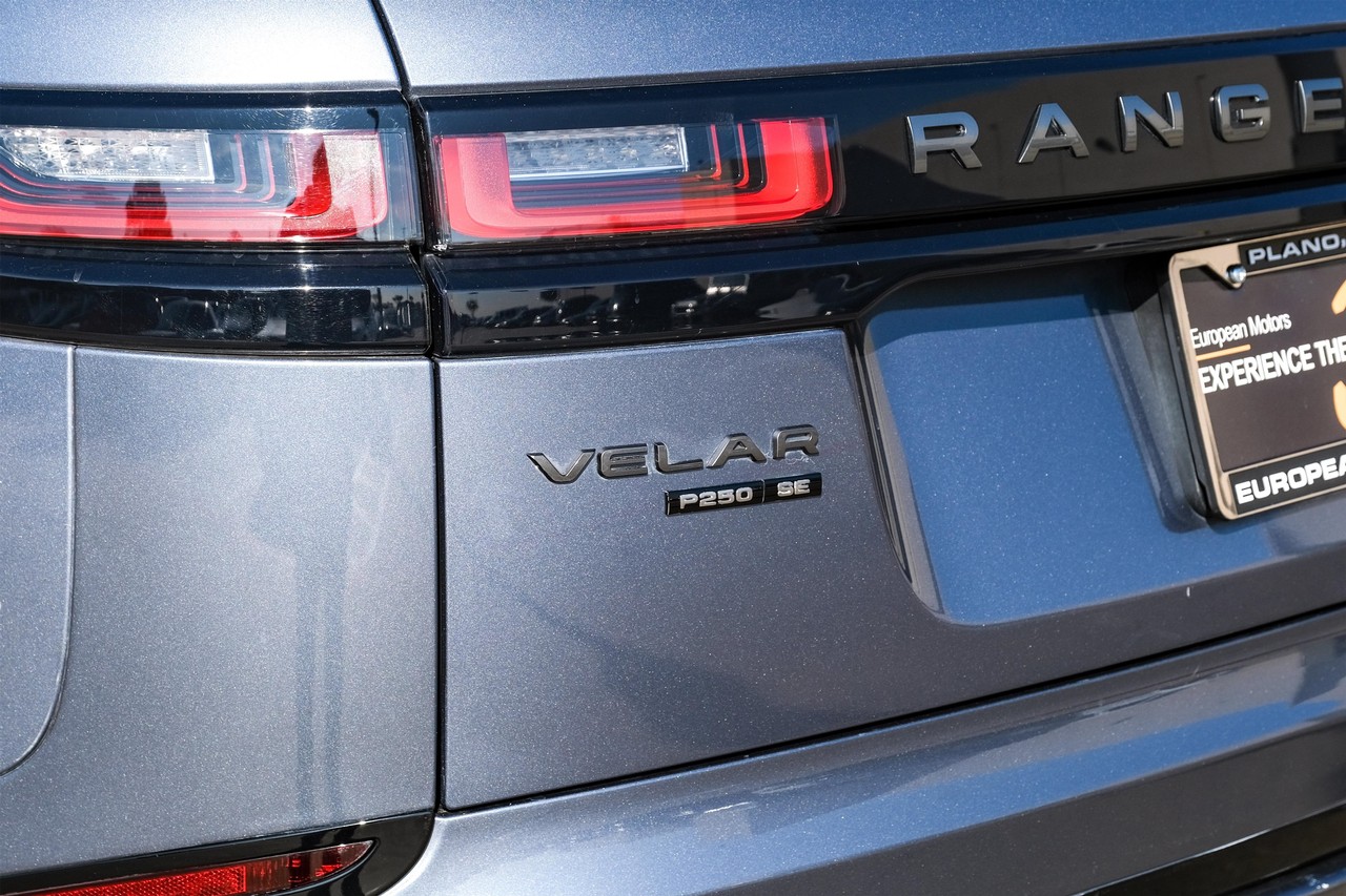 Land Rover Range Rover Velar Vehicle Main Gallery Image 52