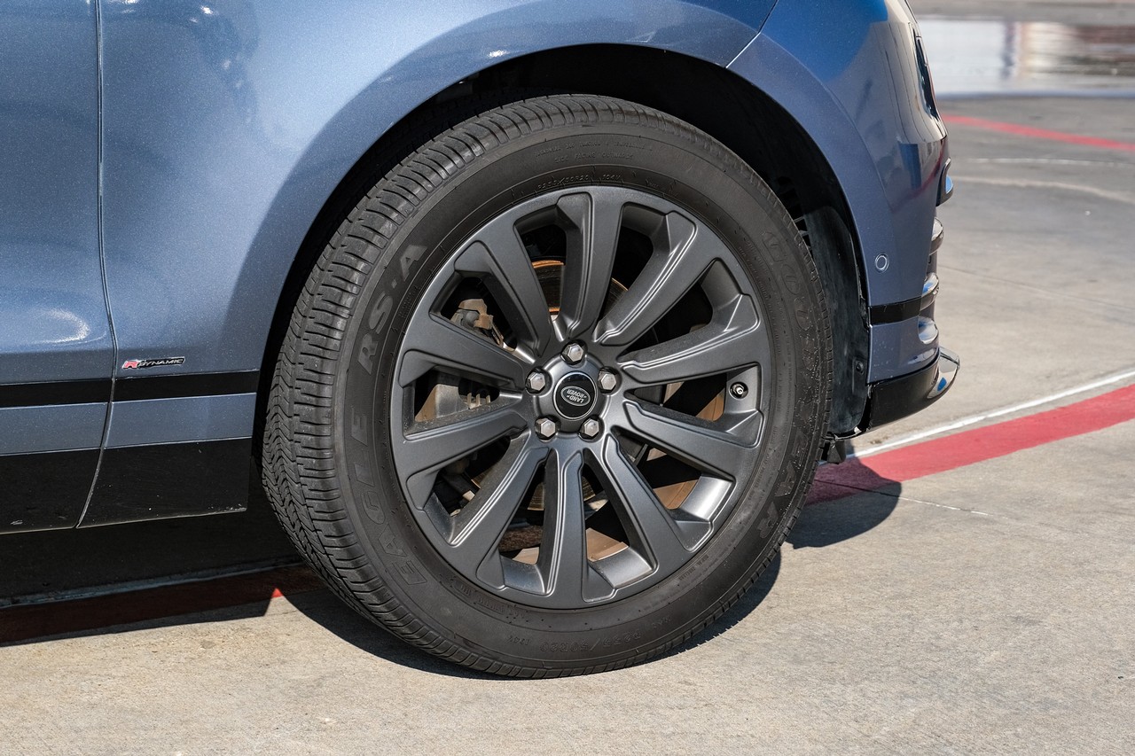 Land Rover Range Rover Velar Vehicle Main Gallery Image 54