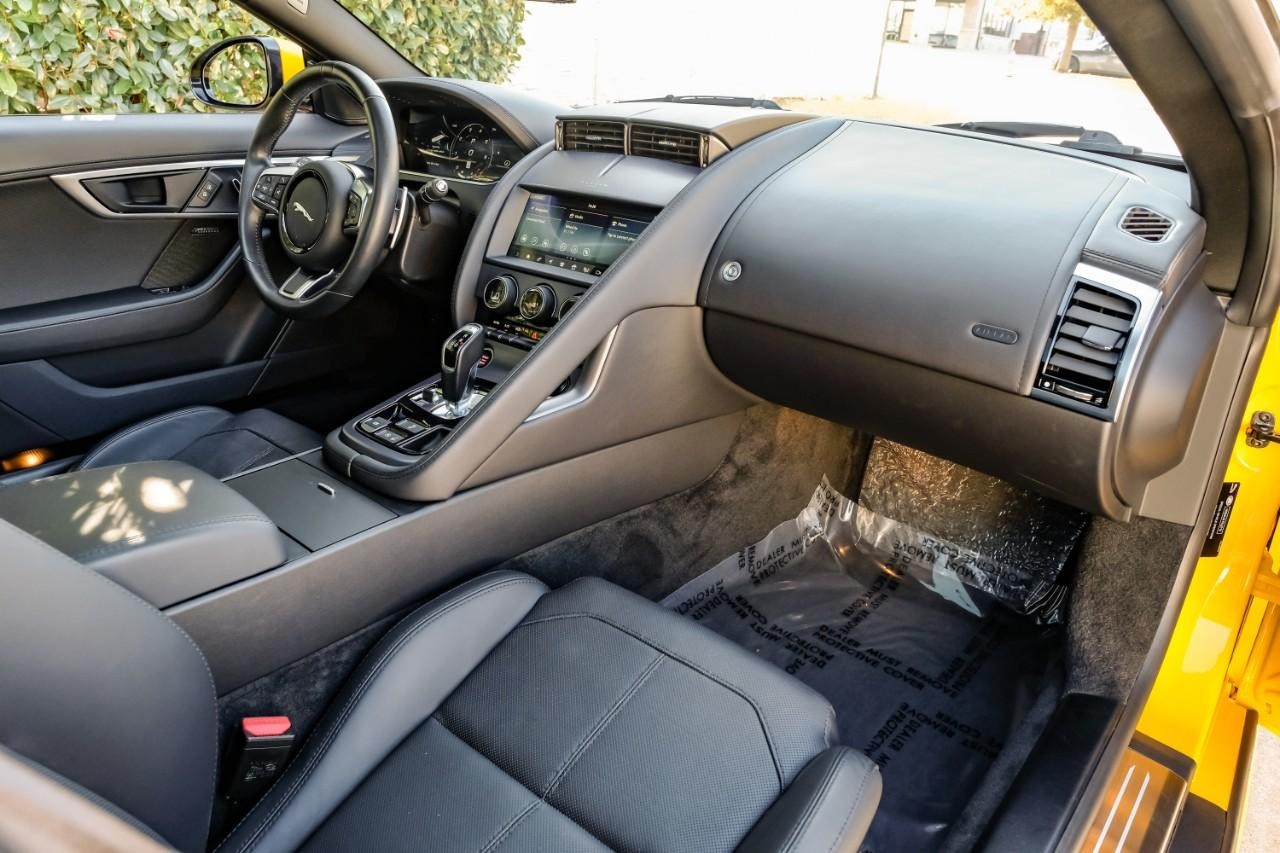 Jaguar F-Type Vehicle Main Gallery Image 13