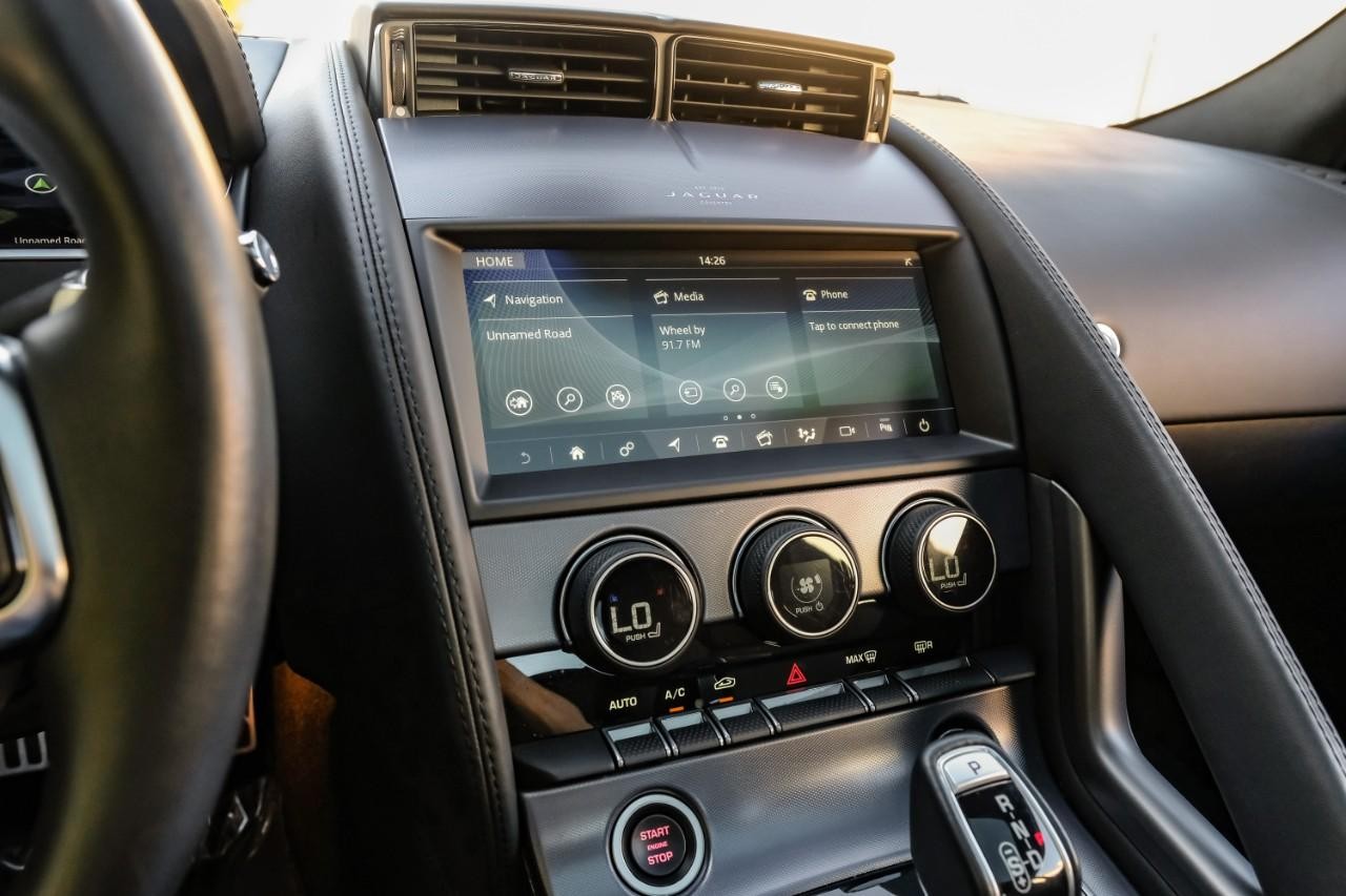 Jaguar F-Type Vehicle Main Gallery Image 26