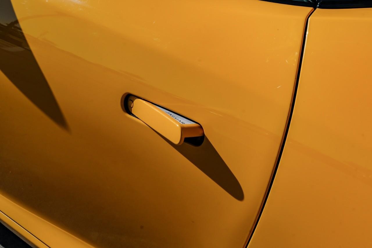 Jaguar F-Type Vehicle Main Gallery Image 34