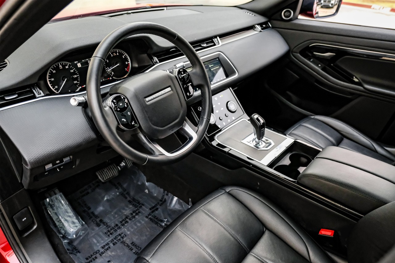 Land Rover Range Rover Evoque Vehicle Main Gallery Image 03