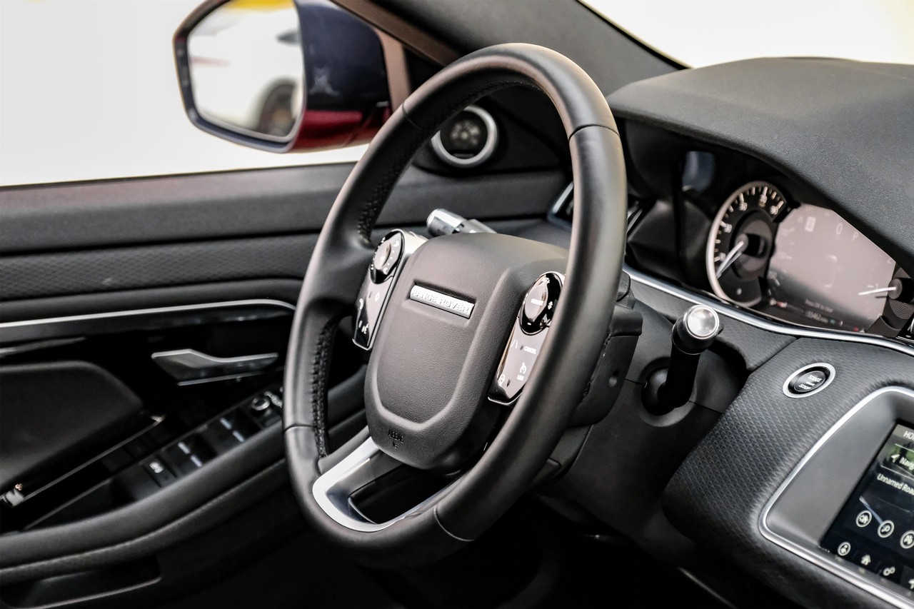 Land Rover Range Rover Evoque Vehicle Main Gallery Image 14