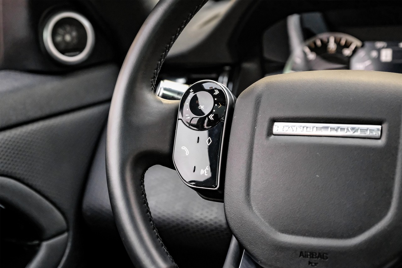 Land Rover Range Rover Evoque Vehicle Main Gallery Image 18