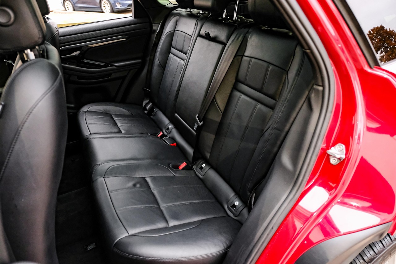 Land Rover Range Rover Evoque Vehicle Main Gallery Image 36