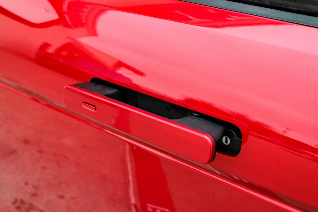 Land Rover Range Rover Evoque Vehicle Main Gallery Image 37