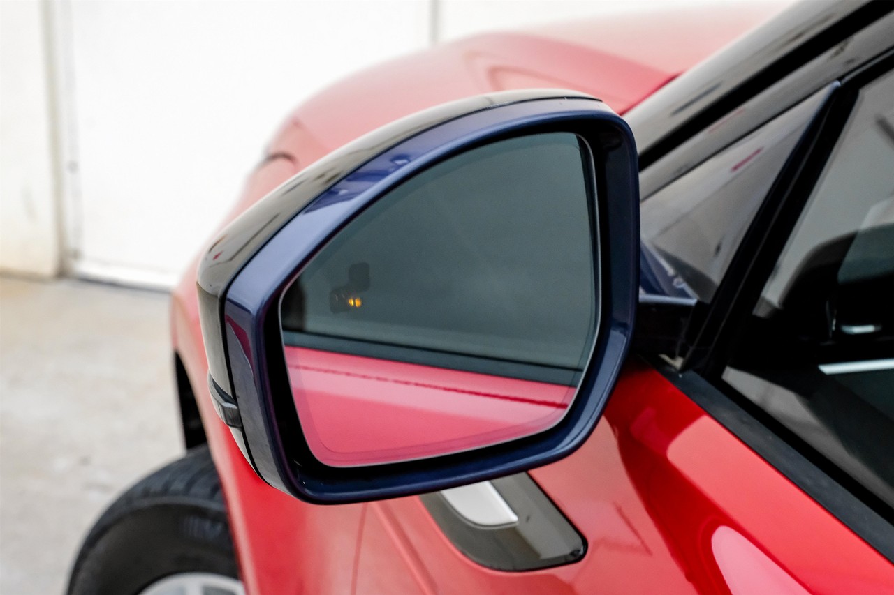 Land Rover Range Rover Evoque Vehicle Main Gallery Image 38