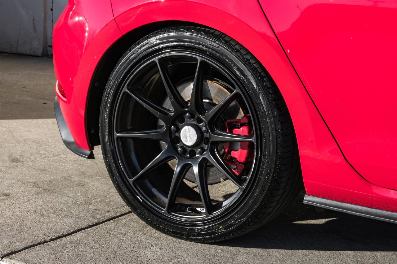 Volkswagen Golf GTI Vehicle Main Gallery Image 55