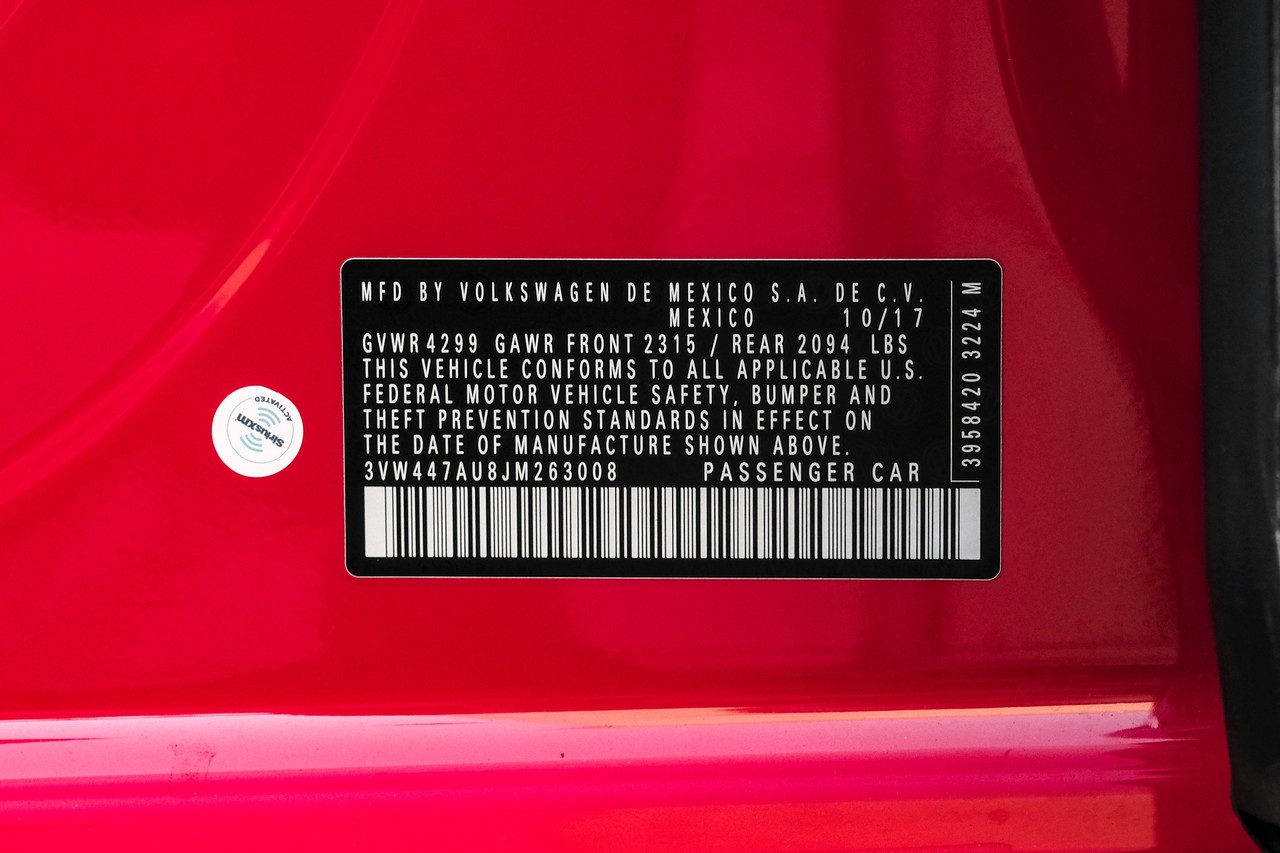 Volkswagen Golf GTI Vehicle Main Gallery Image 60